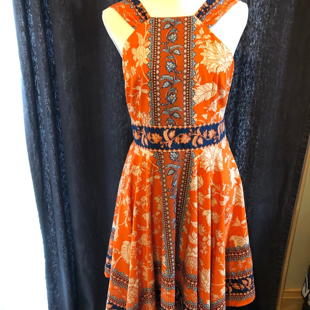 Maggy London sun halter dress Sz 8